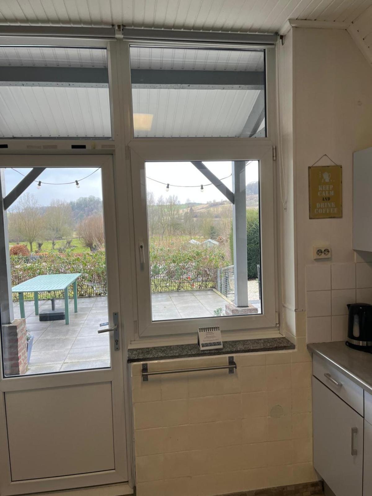 Vakantiehuis 'T Geultje Schin op Geul Esterno foto